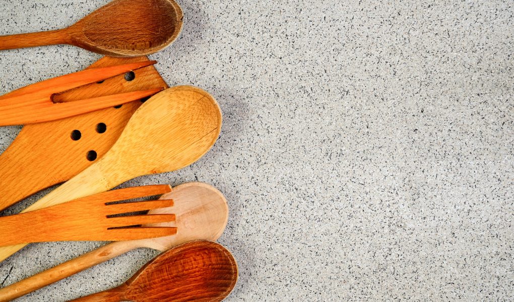 Ustensiles de cuisine en bois : esthétiques et écologiques